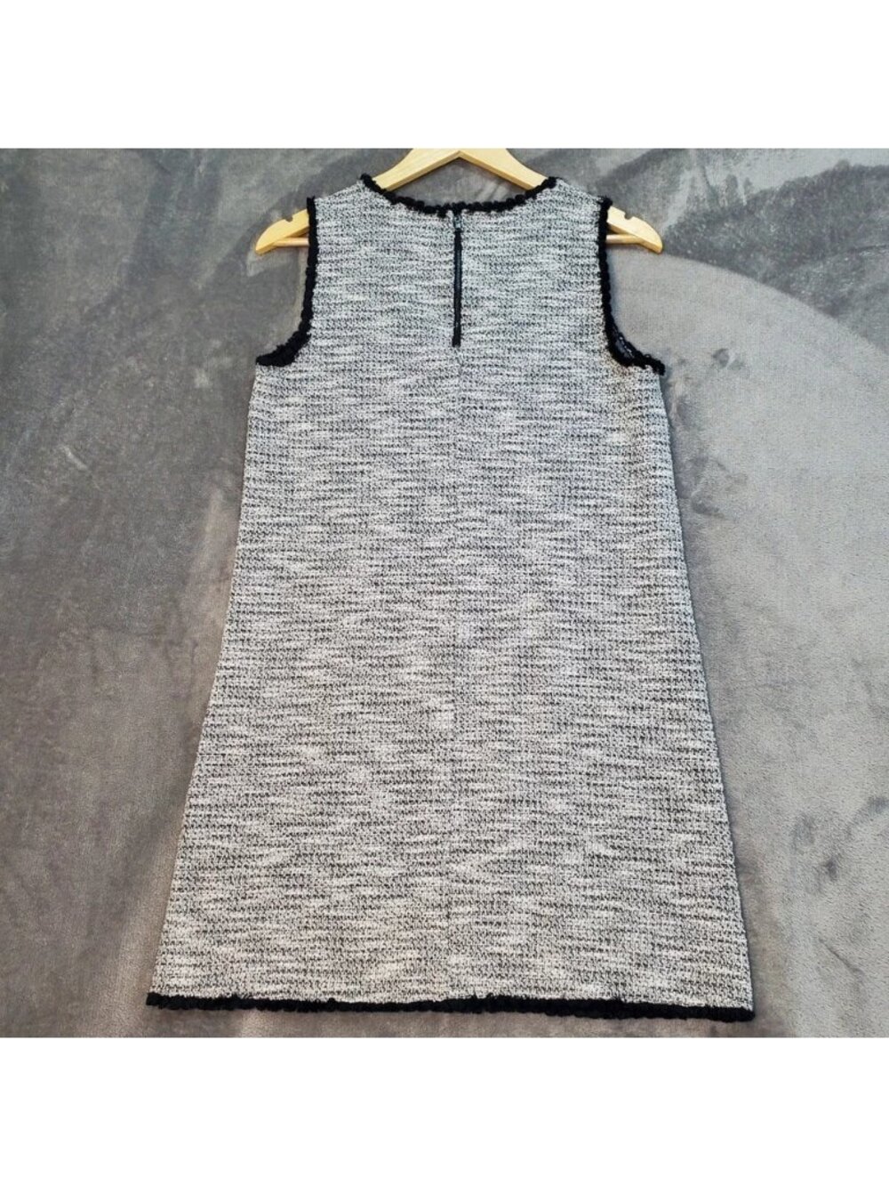 Loft Womens Tweed Shift Dress Size M Black White Sleeveless Preppy Retro Party - Picture 2 of 13